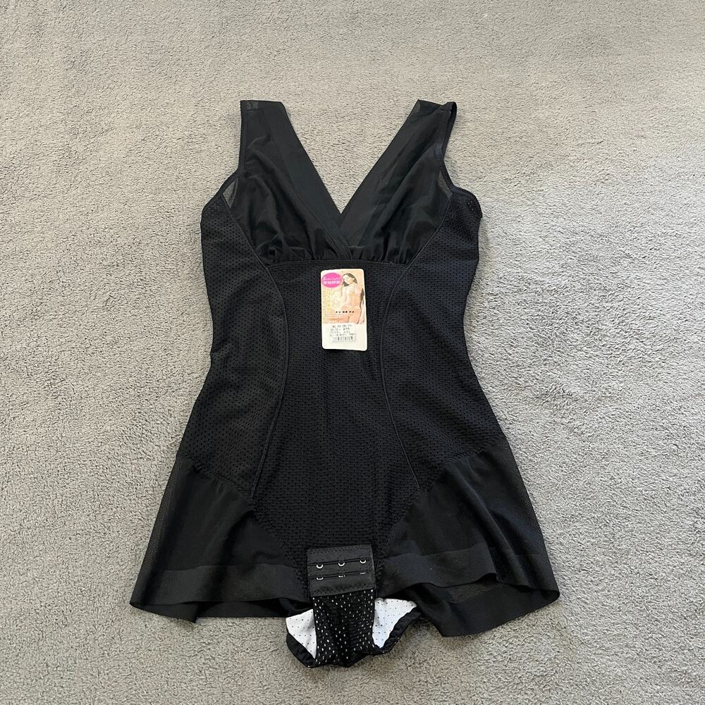 Black Slimming Shapewear V-Neck Shaping Bodysuit High Waist Women’s Size 2XL